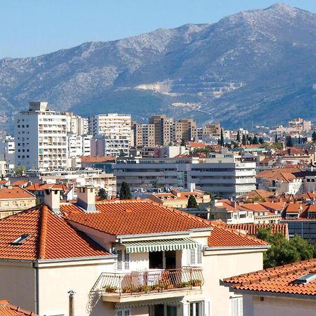 Lovely Apartment In Split With Wifi Экстерьер фото